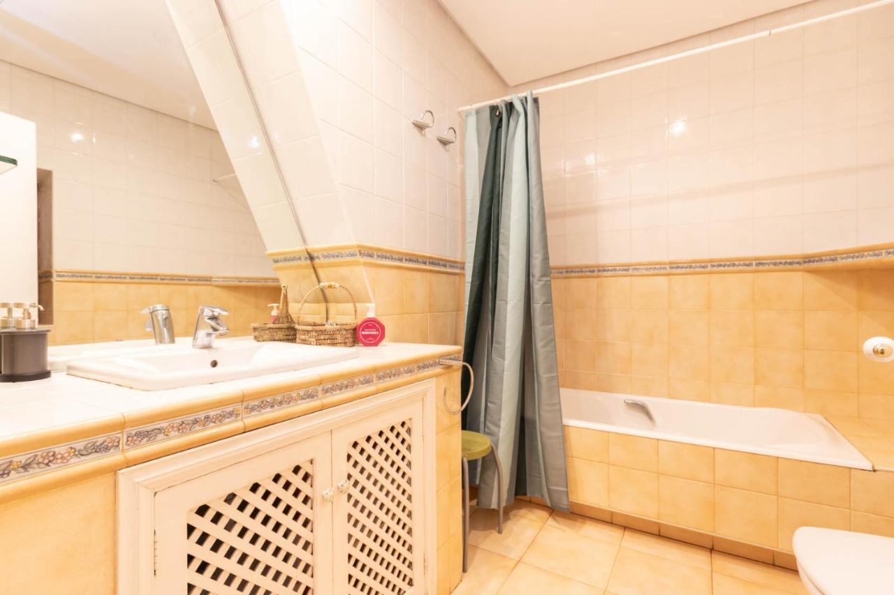 Casco Viejo Tradicion Pinchos Y Gastronomia Apartment Bilbao Bagian luar foto