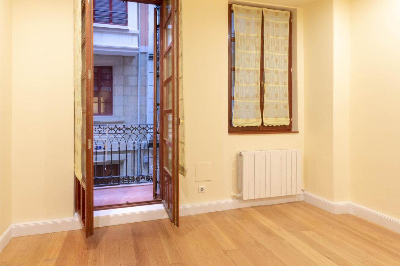 Casco Viejo Tradicion Pinchos Y Gastronomia Apartment Bilbao Bagian luar foto