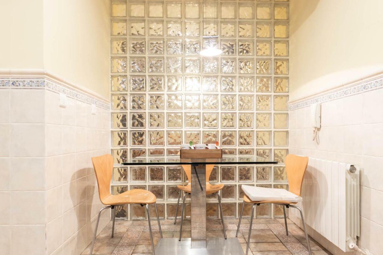 Casco Viejo Tradicion Pinchos Y Gastronomia Apartment Bilbao Bagian luar foto